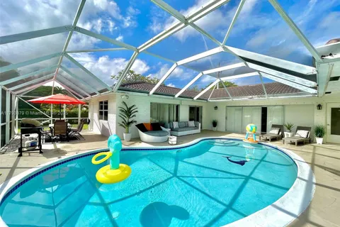 1500 NW 45th St, Pompano Beach FL 33064