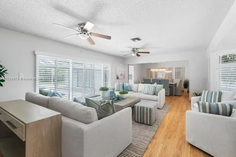 1500 NW 45th St, Pompano Beach FL 33064