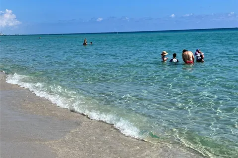 9172 Collins Ave # 305, Surfside FL 33154