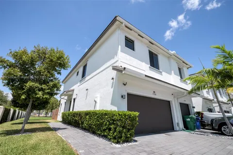 23588 SW 110th Ave, Homestead FL 33032