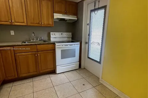 4200 NW 3rd Ct # 134, Plantation FL 33317