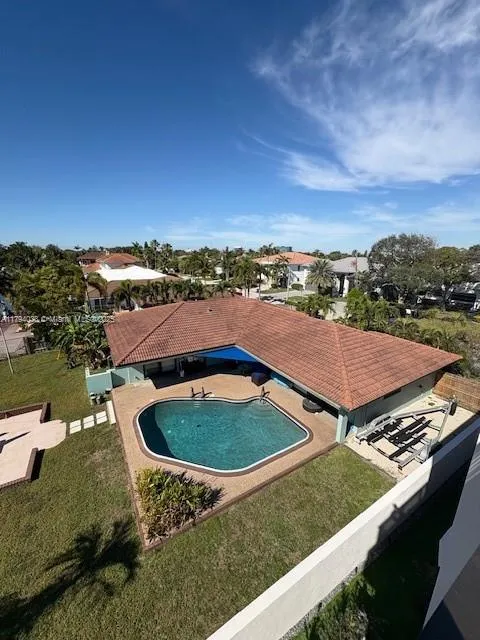 3080 NE 43rd St, Fort Lauderdale FL 33308