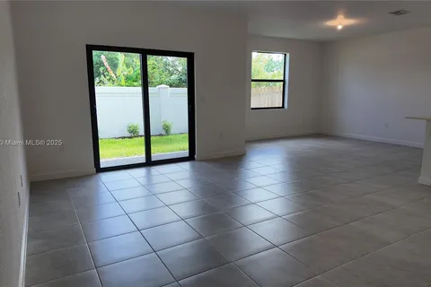 3016 Park Pl, Dania Beach FL 33312