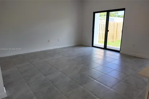 3016 Park Pl, Dania Beach FL 33312