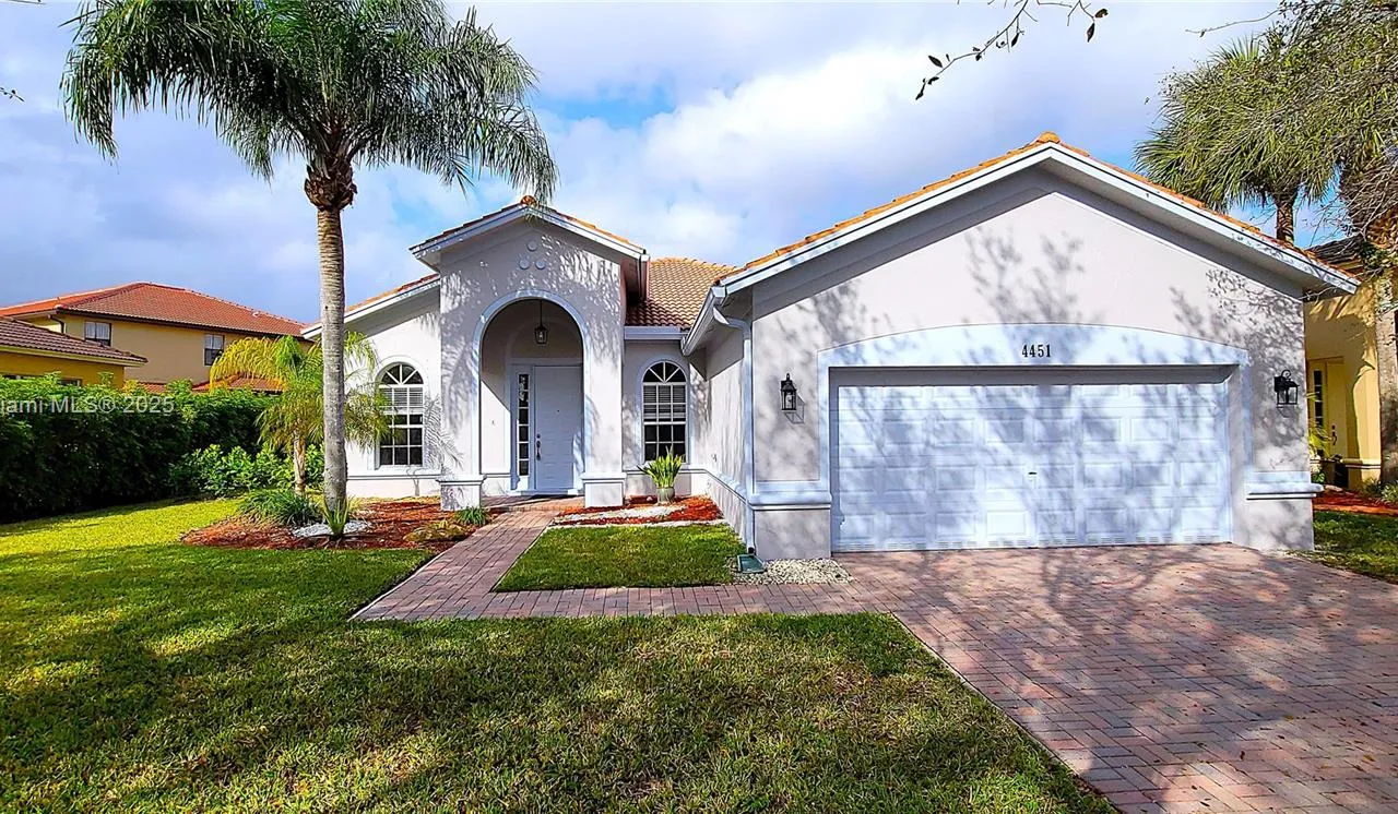 4451 Laurel Pl # 4451, Weston FL 33332