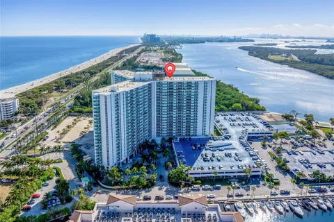 100 Bayview Dr # 1403, Sunny Isles Beach FL 33160