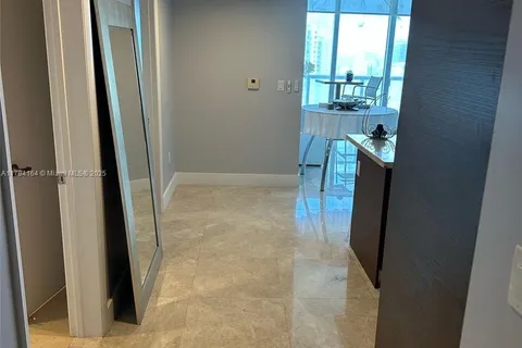 495 Brickell Ave # 5211, Miami FL 33131