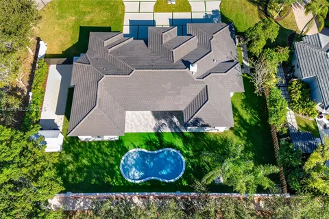 10780 SW 135th Ter, Miami FL 33176
