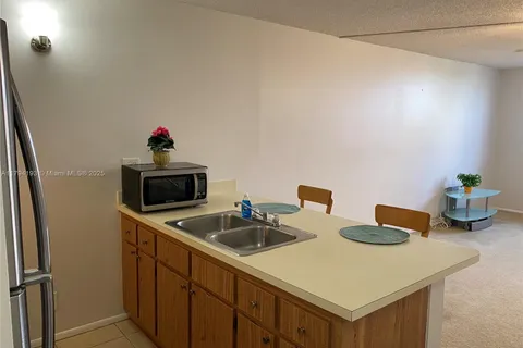 2501 Riverside Dr # A, Coral Springs FL 33065