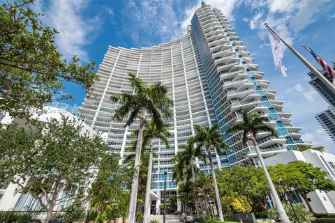 2020 N Bayshore Dr # 3703, Miami FL 33137