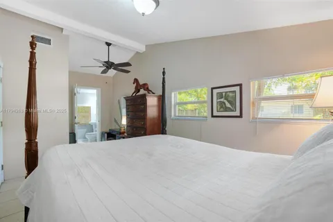 1438 Fletcher St, Hollywood FL 33020