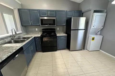 2511 NW 56th Ave # 25, Lauderhill FL 33313