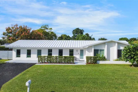 10861 SW 126th St, Miami FL 33176