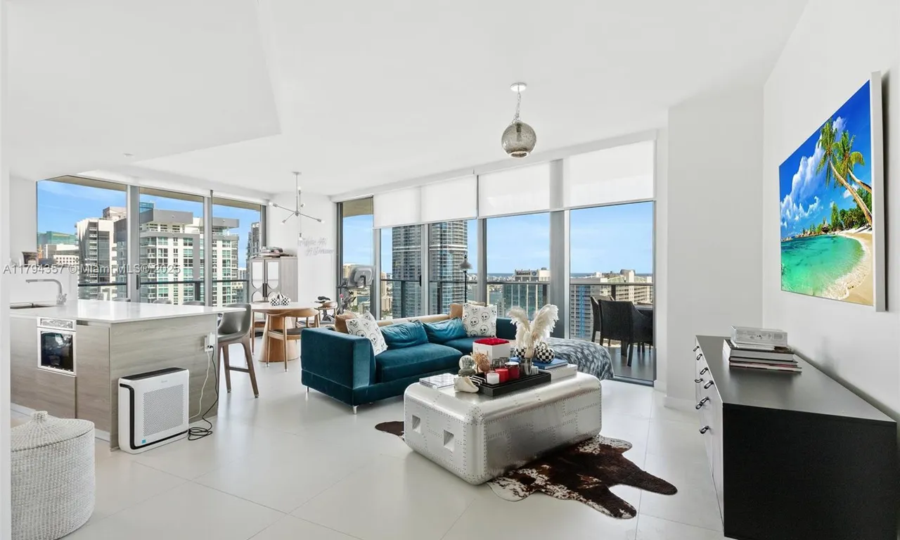 1300 S Miami Ave # 3901, Miami FL 33130