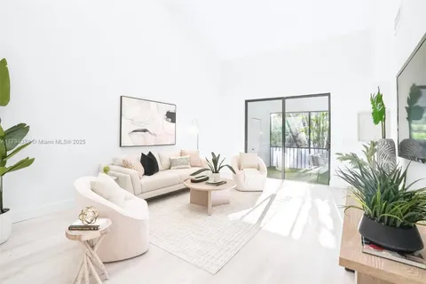7829 La Mirada Dr, Boca Raton FL 33433