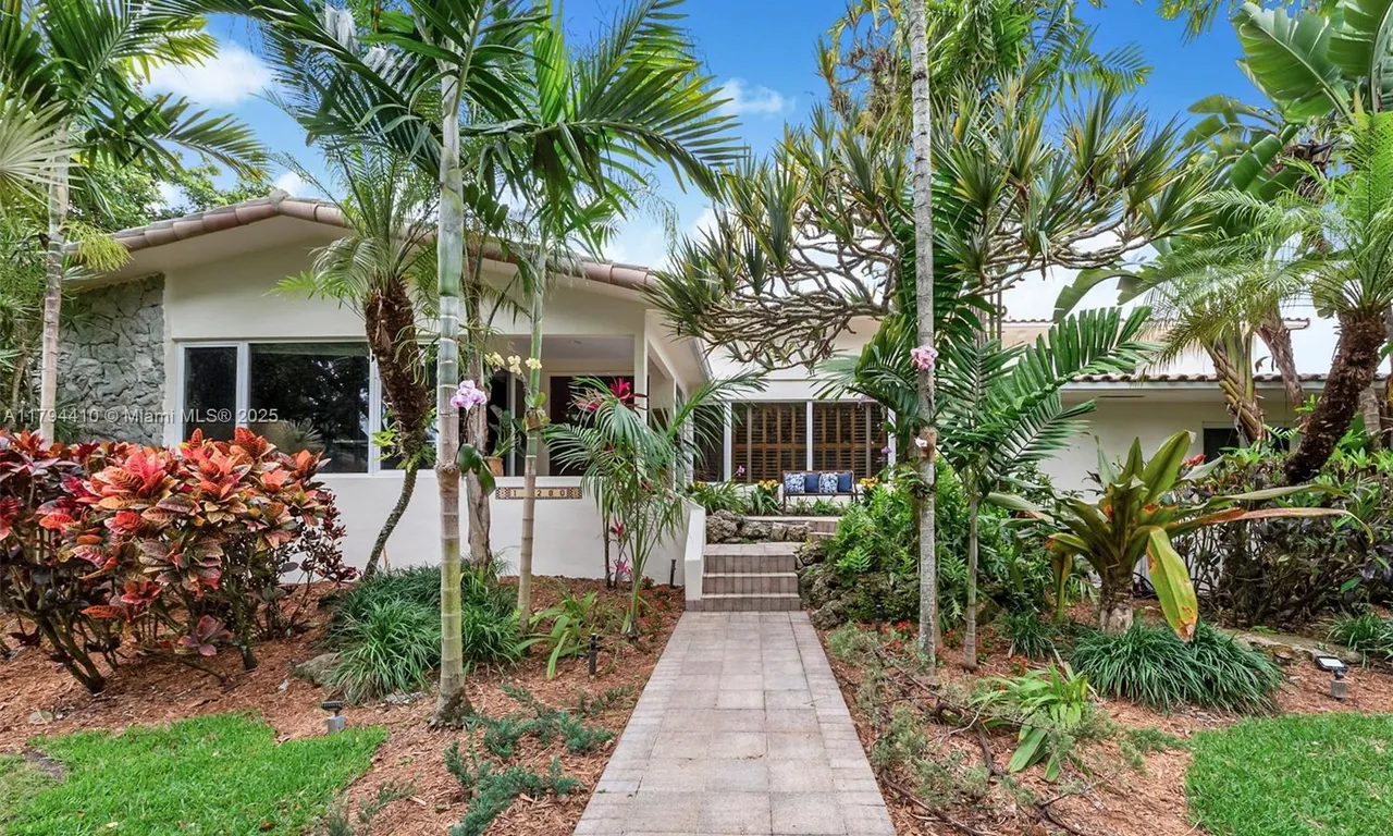 12280 SW 69th Pl, Pinecrest FL 33156