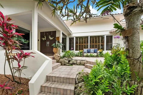 12280 SW 69th Pl, Pinecrest FL 33156