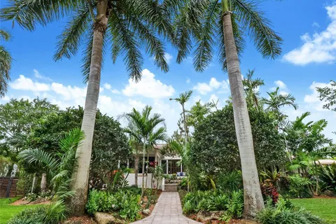 12280 SW 69th Pl, Pinecrest FL 33156