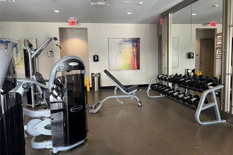 5300 Paseo Blvd # 1603, Doral FL 33166