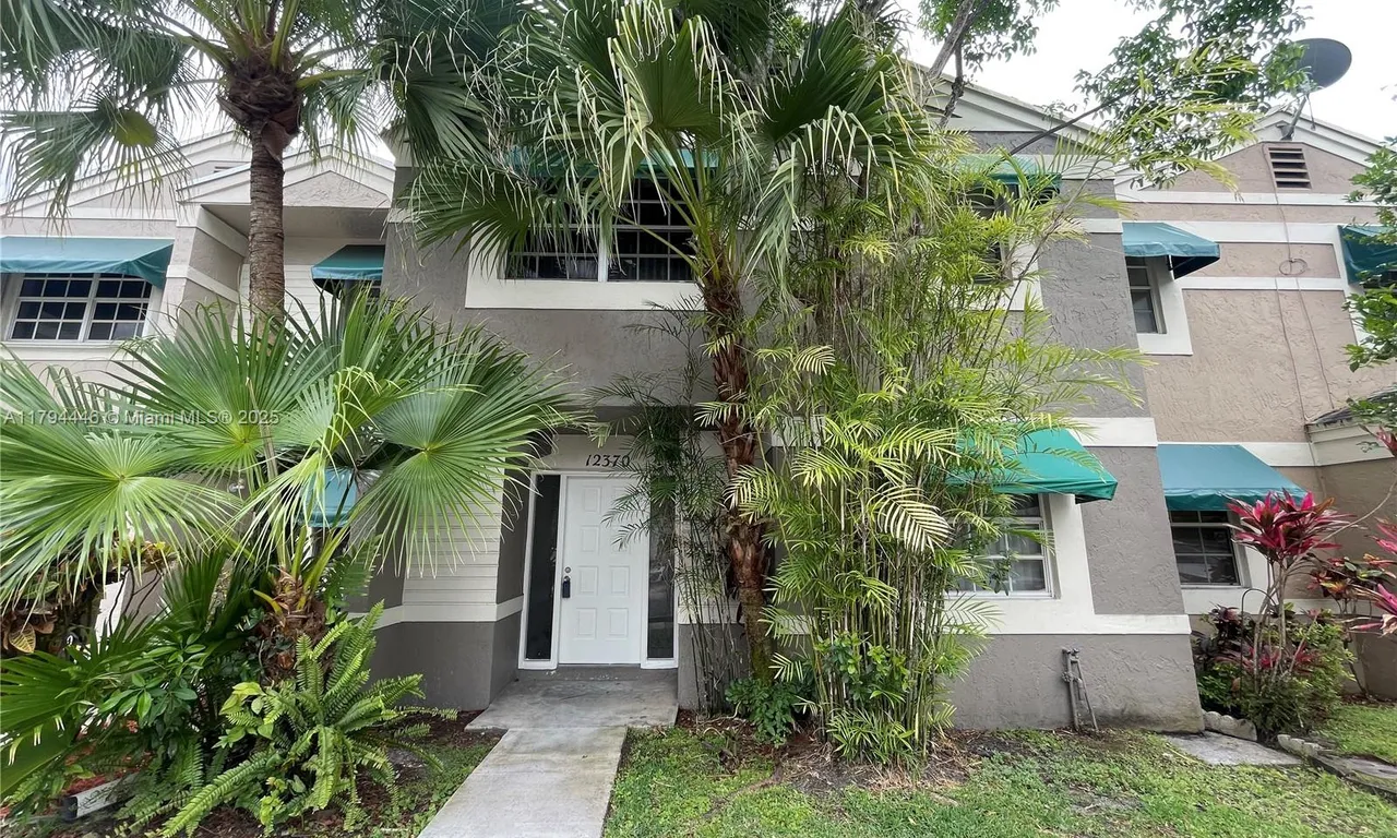 12370 SW 52nd Place, Cooper City FL 33330