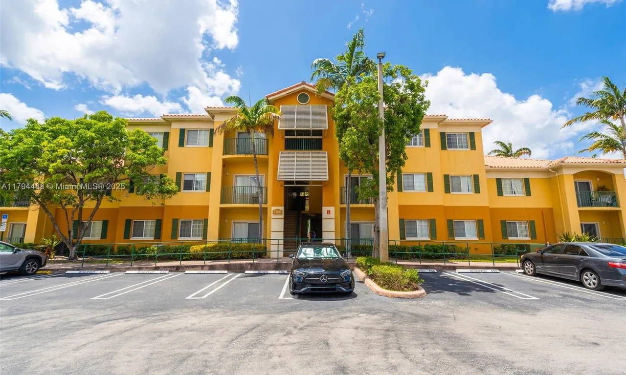 7280 NW 114th Ave # 8, Doral FL 33178