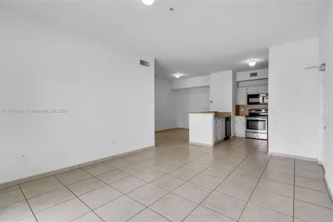 7280 NW 114th Ave # 8, Doral FL 33178