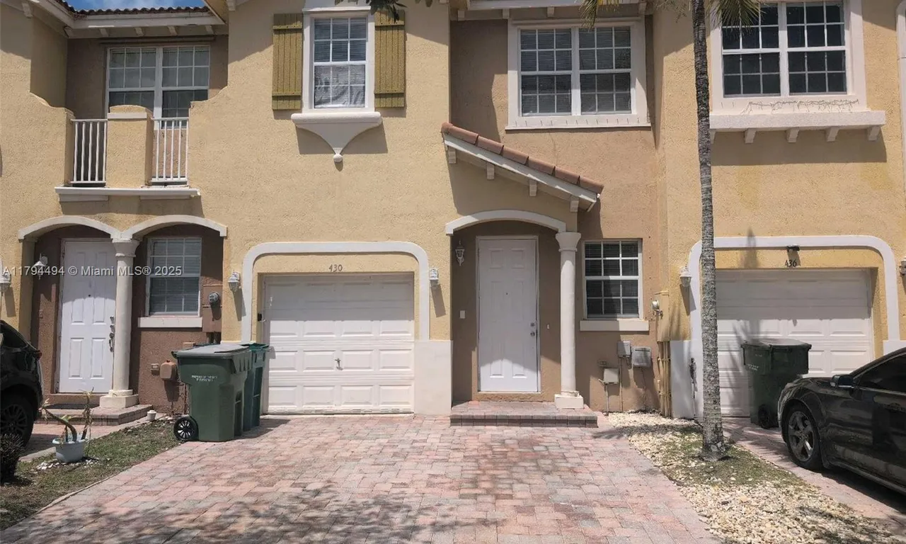 430 NE 21st Ave, Homestead FL 33033