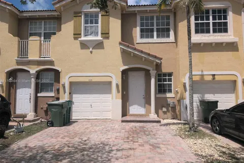 430 NE 21st Ave, Homestead FL 33033