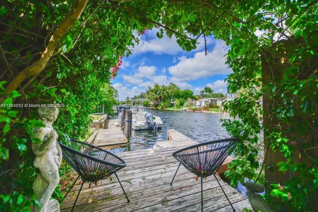 2206 N 26th Ave # 2206, Hollywood FL 33020