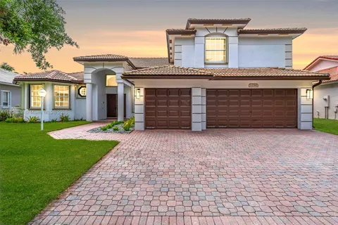 13790 NW 20th St, Pembroke Pines FL 33028