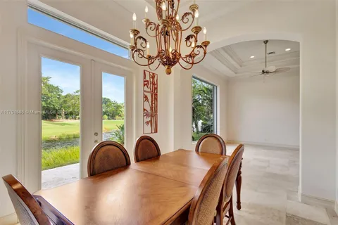 4 Mccairn Ct, Palm Beach Gardens FL 33418