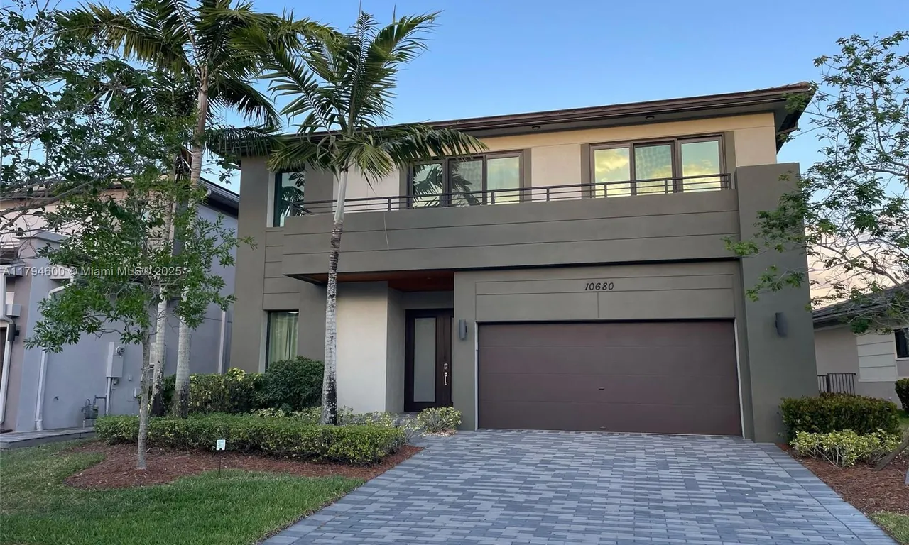 10680 Waves Way, Parkland FL 33076