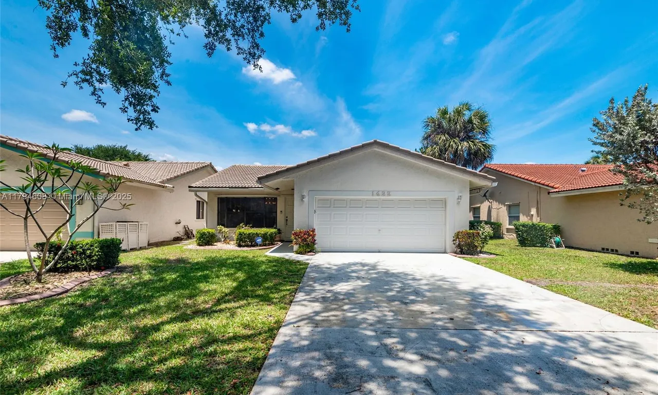 1422 NW 97th Ave, Coral Springs FL 33071