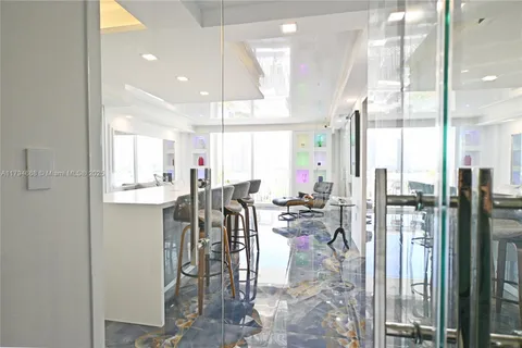 401 Ocean Drive # 1003, Miami Beach FL 33139