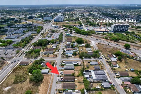 11465 SW 215th St, Miami FL 33189
