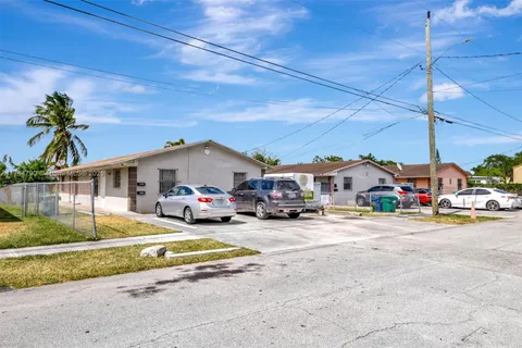 11465 SW 215th St, Miami FL 33189