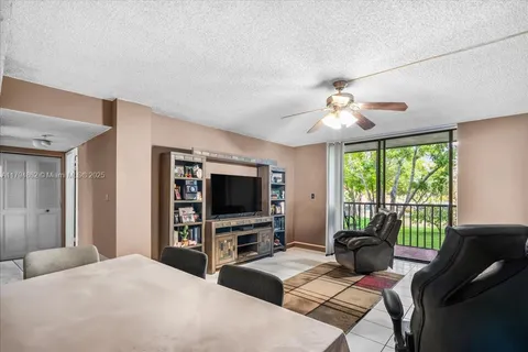 8500 SW 133rd Ave Rd # 208, Miami FL 33183