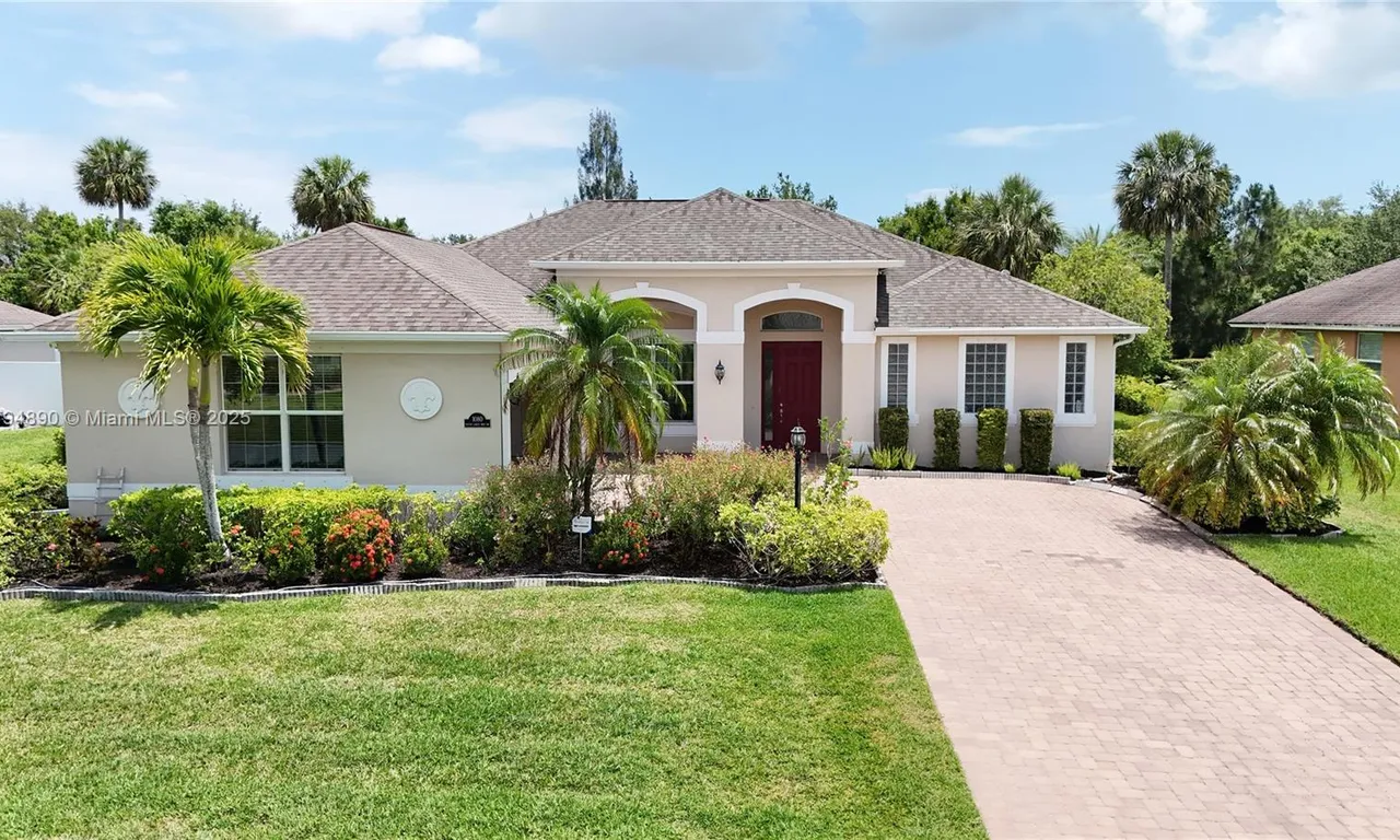 1080 SW Southlakes Way SW, Vero Beach FL 32968
