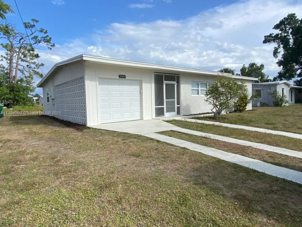 22011 CATHERINE, Port Charlotte FL 33952
