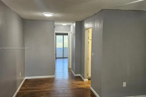 101 NW 204th St # 32, Miami Gardens FL 33016