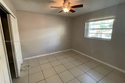 716 SW 16th Ave # 2, Fort Lauderdale FL 33312
