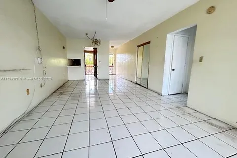 285 NE 191st St # 2923, Miami FL 33179