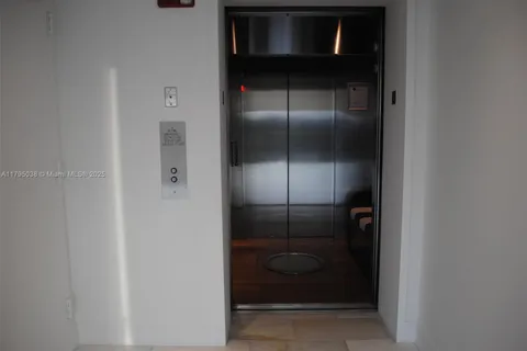 2627 S Bayshore Dr # 808, Miami FL 33133