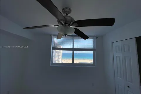 401 Ocean Dr # 906, Miami Beach FL 33139