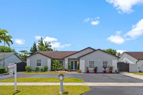 13842 SW 285th St, Homestead FL 33033