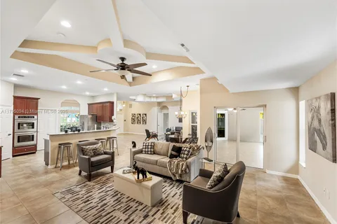 614 SW Twig Ave, Port St. Lucie FL 34983