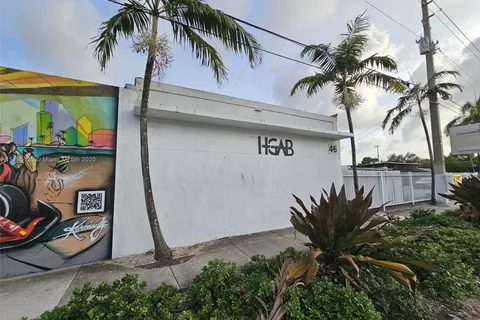 46 NW 36th St # 4, Miami FL 33127