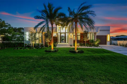 416 NW 24th St, Wilton Manors FL 33311