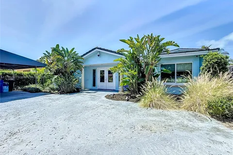 3407 Beacon St, Pompano Beach FL 33062