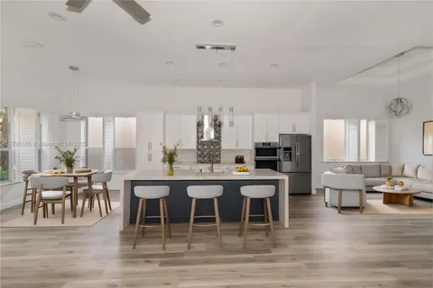 12471 NW 78th Mnr, Parkland FL 33076